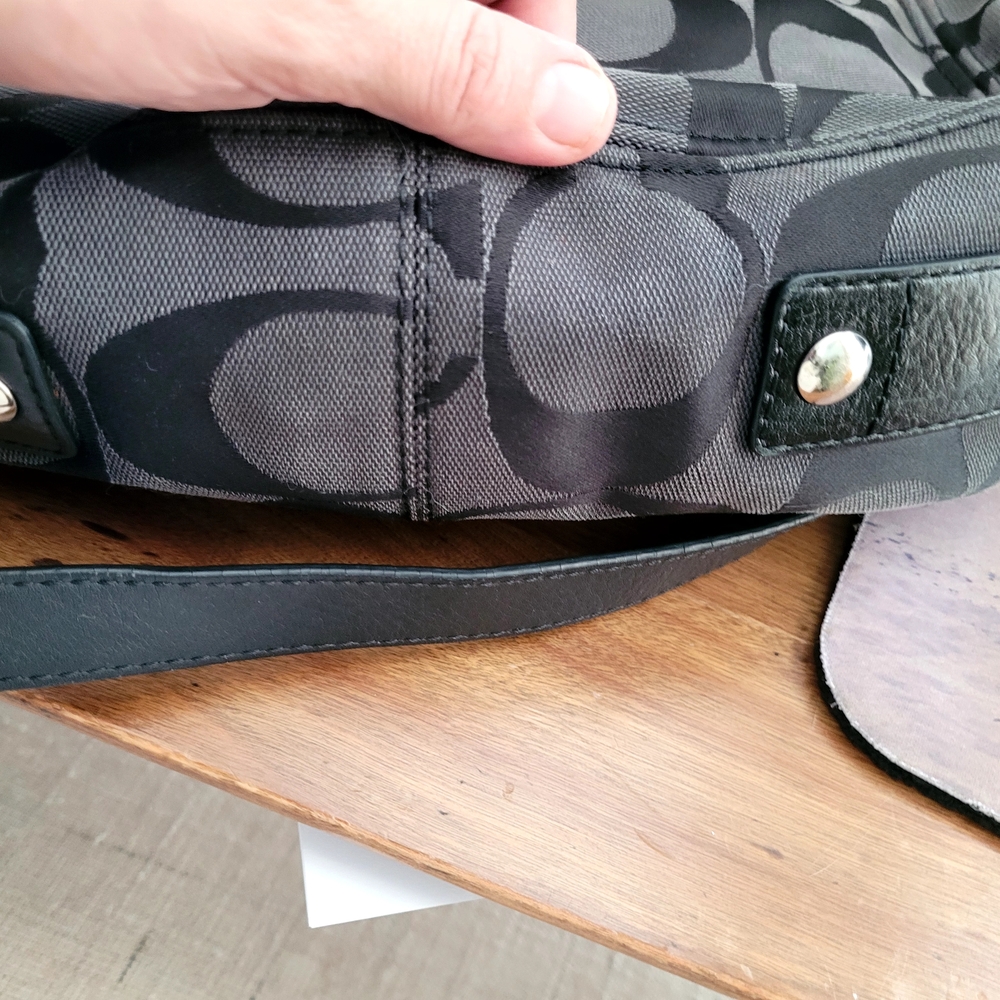 Coach Black and Gray Patterned Messenger Bag VINTAGE
